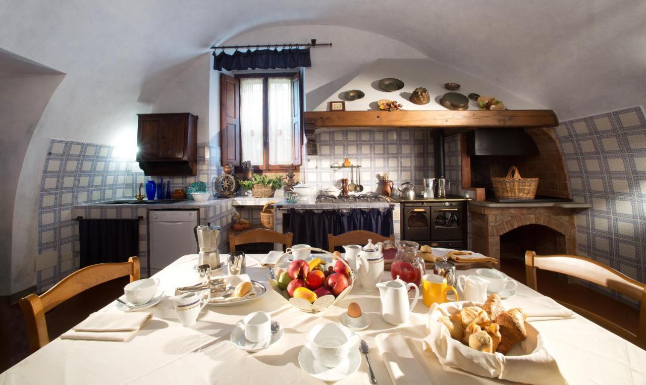 Gasthaus La Canonica Di Cortine Barberino di Val dʼElsa Exterior foto