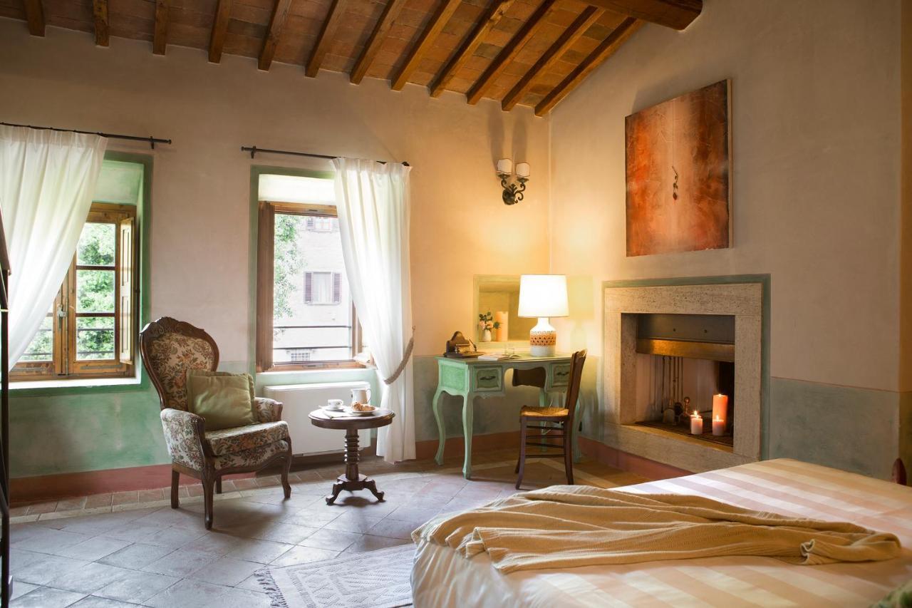 Gasthaus La Canonica Di Cortine Barberino di Val dʼElsa Exterior foto